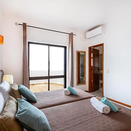 Maldives By Algarve Vacation Villa *