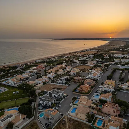 Villa Maldives By Algarve Vacation *